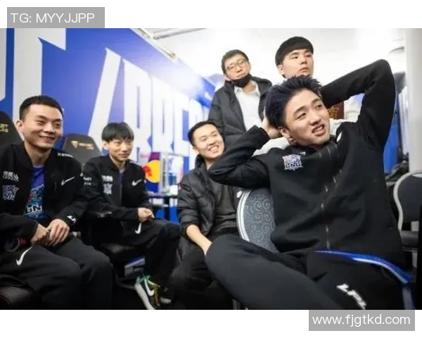 王者荣耀战术解析：LNG战队如何构建高效控制体系与团队协作