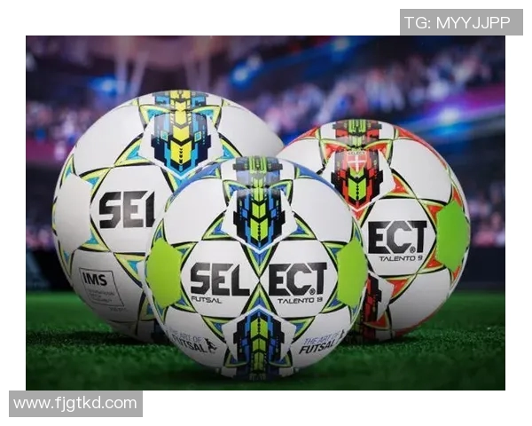 刘静独家揭秘网球技巧与心得分享助你提升球技和比赛表现